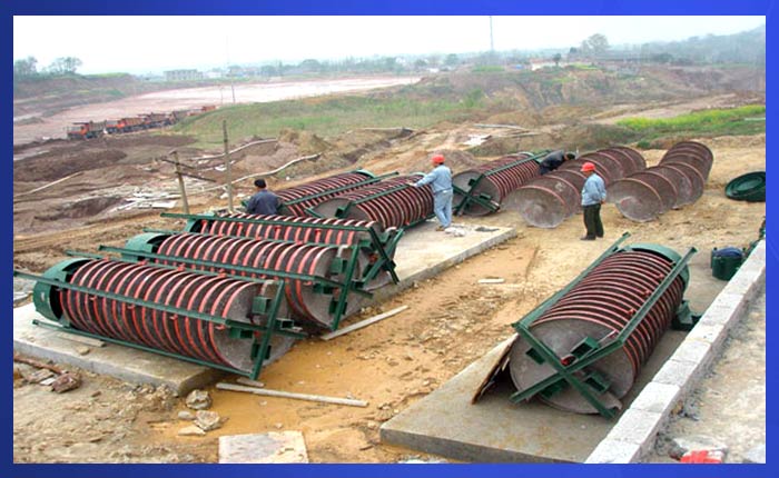 螺旋溜槽作業現場 螺旋溜槽作業現場