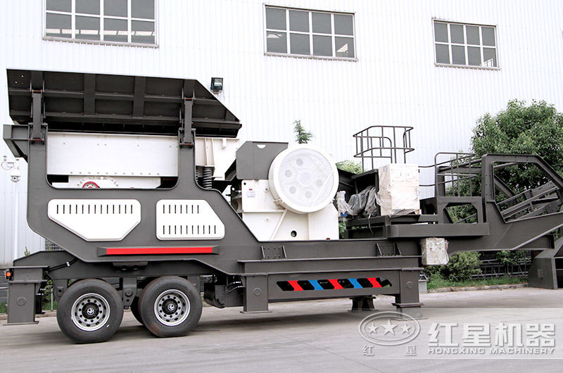 小型柴油移動(dòng)破碎機(jī)