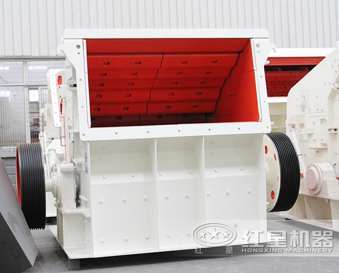 CI反擊式破碎機(jī) CI反擊式破碎機(jī)