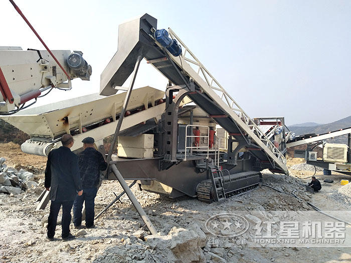 履帶配置下的流動式碎煤機遠程控制作業